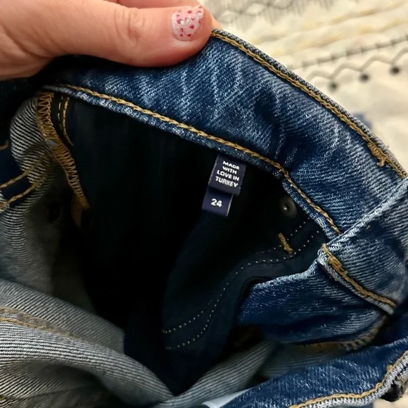 Splendid Denim • 24 - Picture 8 of 8